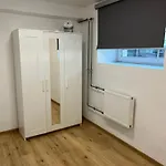 Private In The Heart Of Pensjonat Tallin