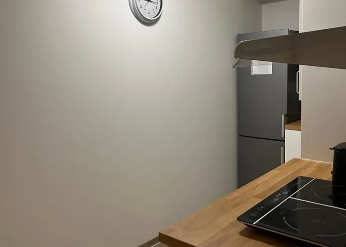 Private In The Heart Of * تالين